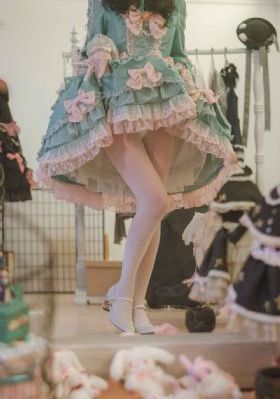 欧美头像女高级不露脸_720免费观看电视剧