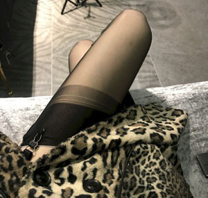 欧美女鞋真皮_国产剧高清电影在线