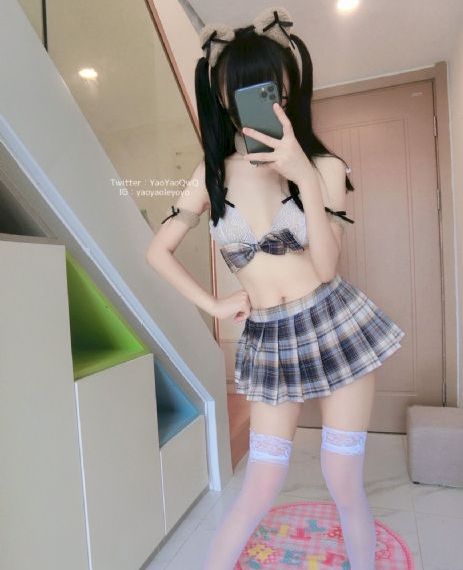 经典av三级在线_BD国语高清完整版