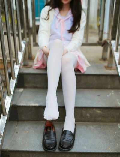 日韩美女壁纸美图_高清手机免费观看完整