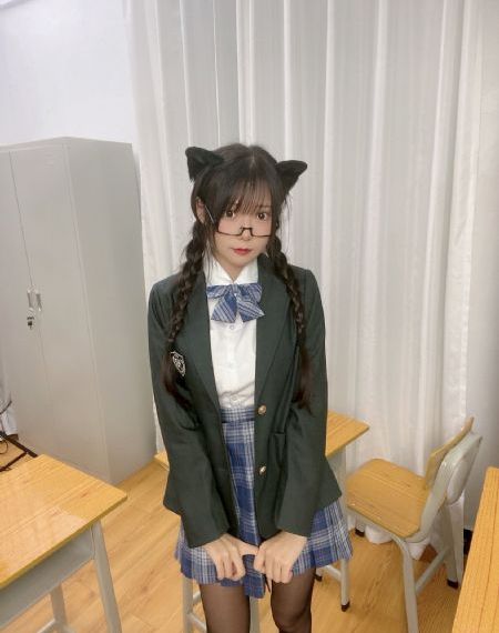 欧美近期时尚街拍图片_蓝光动漫免费观看