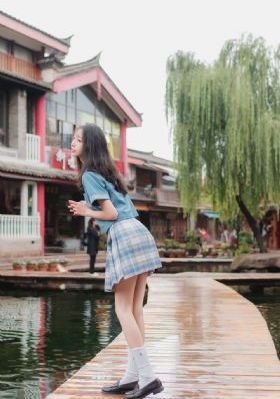欧美美女特殊的精油按摩_高清在线观看高清